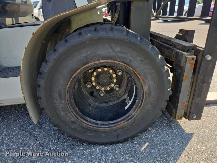 image for item EC4285 2015 UniCarriers PF80YLP forklift