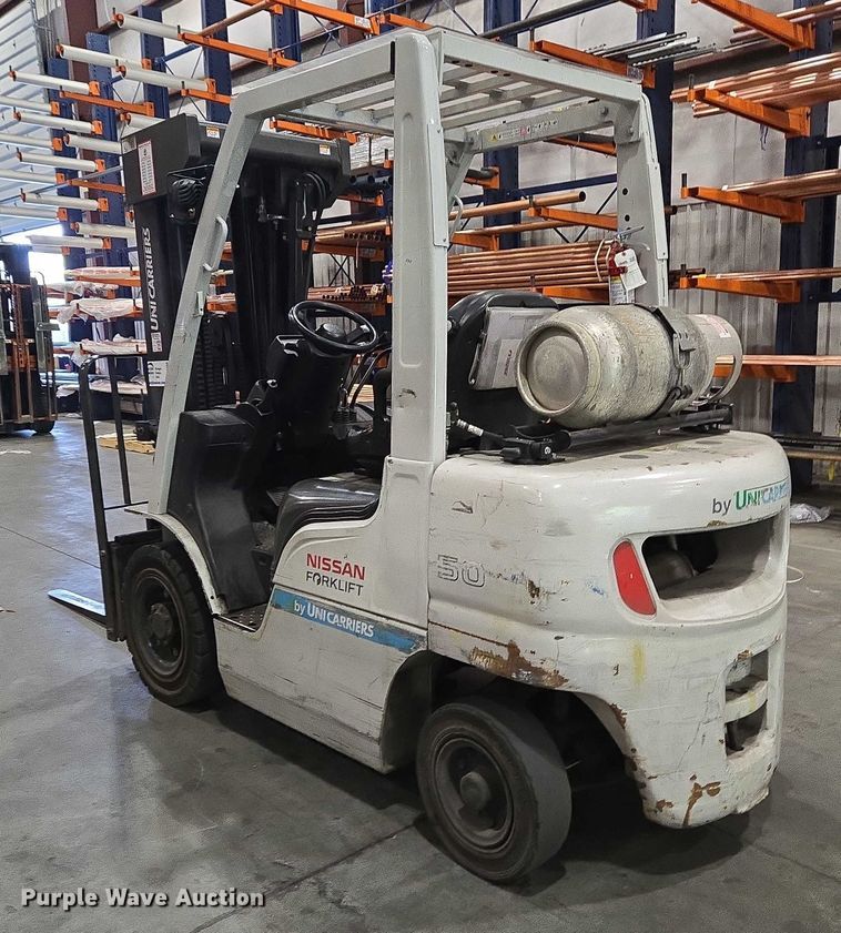 image for item EC4286 2015 Unicarriers PF50 forklift