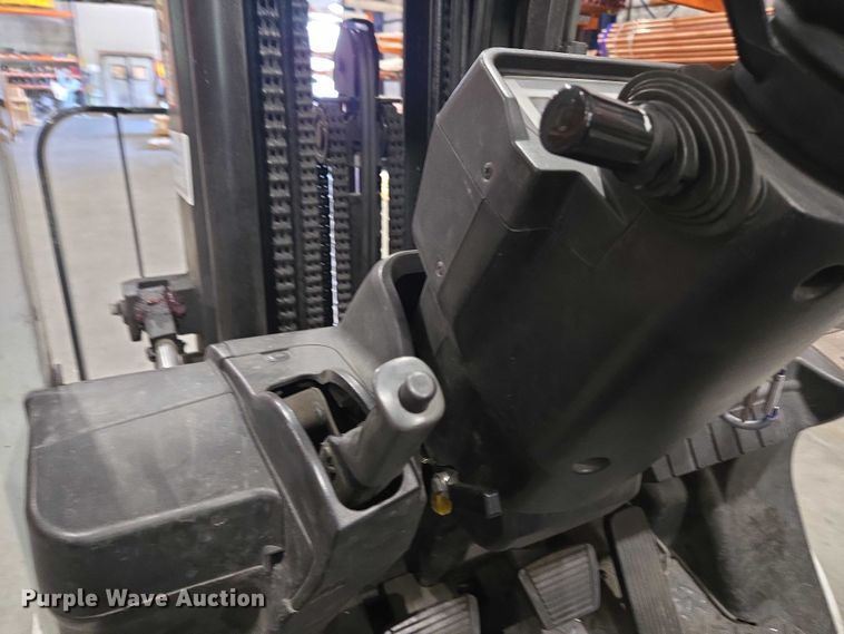 image for item EC4286 2015 Unicarriers PF50 forklift