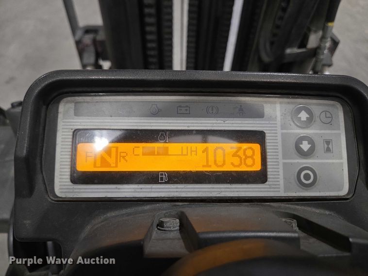 image for item EC4286 2015 Unicarriers PF50 forklift