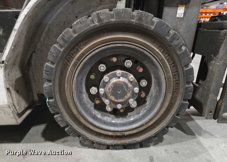 image for item EC4286 2015 Unicarriers PF50 forklift