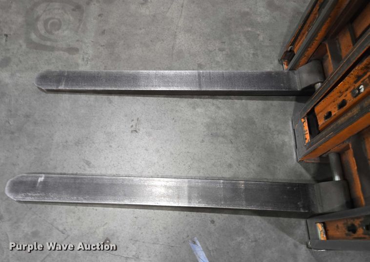 image for item EC4287 Toyota 7FGU25 forklift