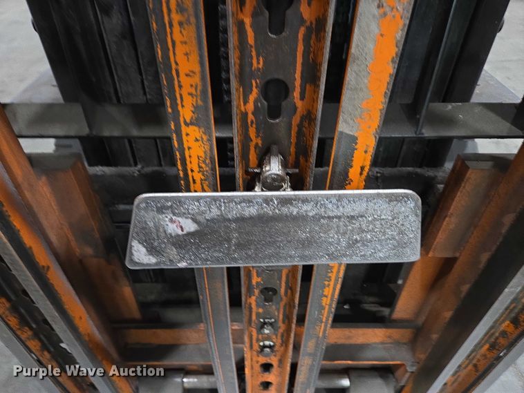 image for item EC4287 Toyota 7FGU25 forklift