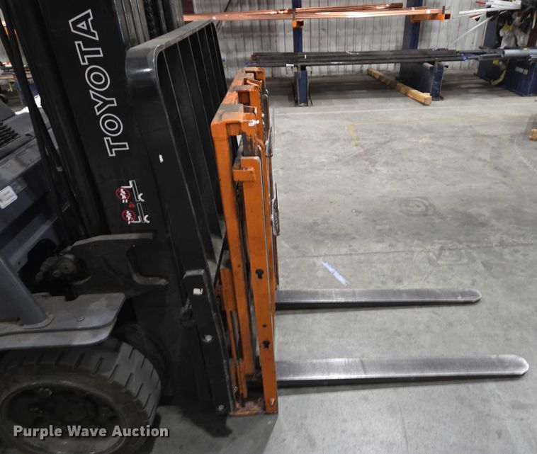 image for item EC4287 Toyota 7FGU25 forklift