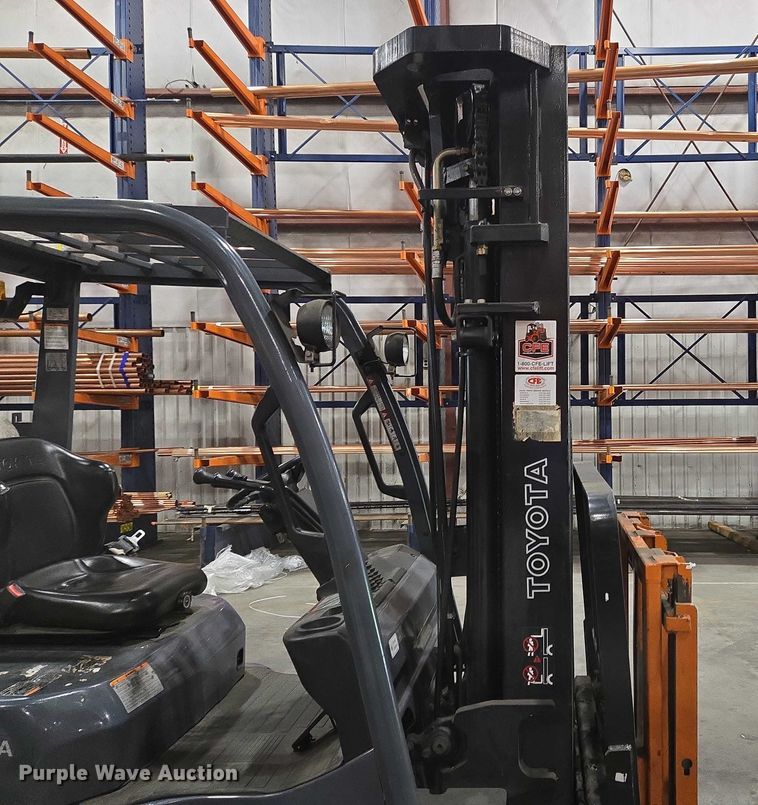 image for item EC4287 Toyota 7FGU25 forklift