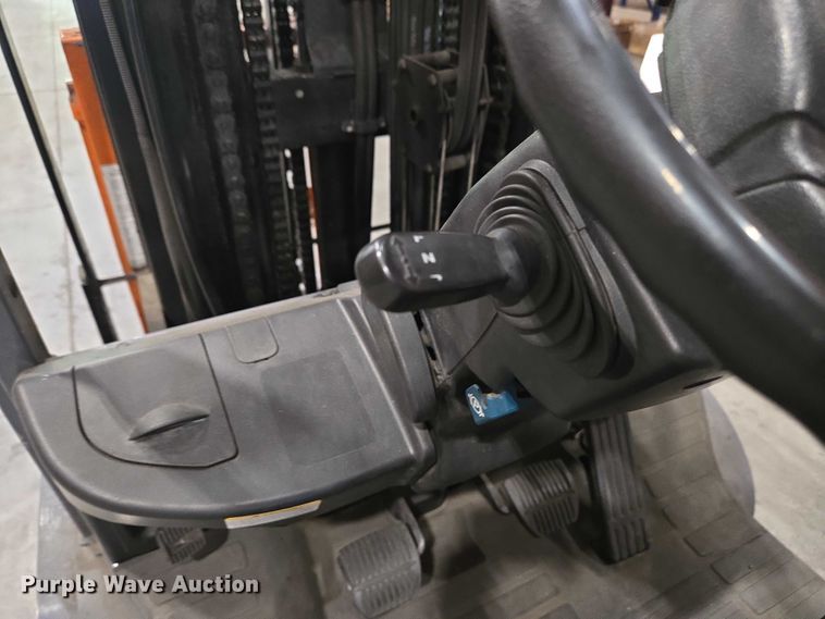 image for item EC4287 Toyota 7FGU25 forklift