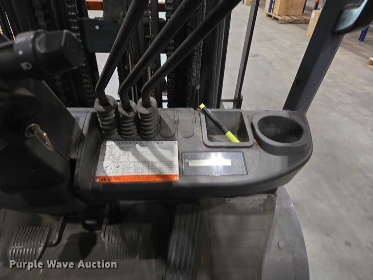 image for item EC4287 Toyota 7FGU25 forklift