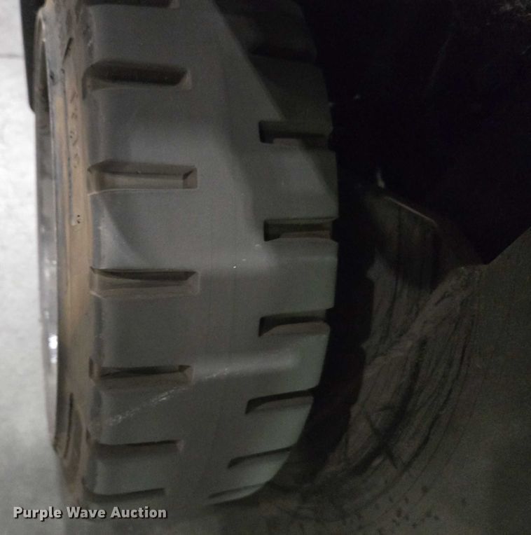 image for item EC4287 Toyota 7FGU25 forklift