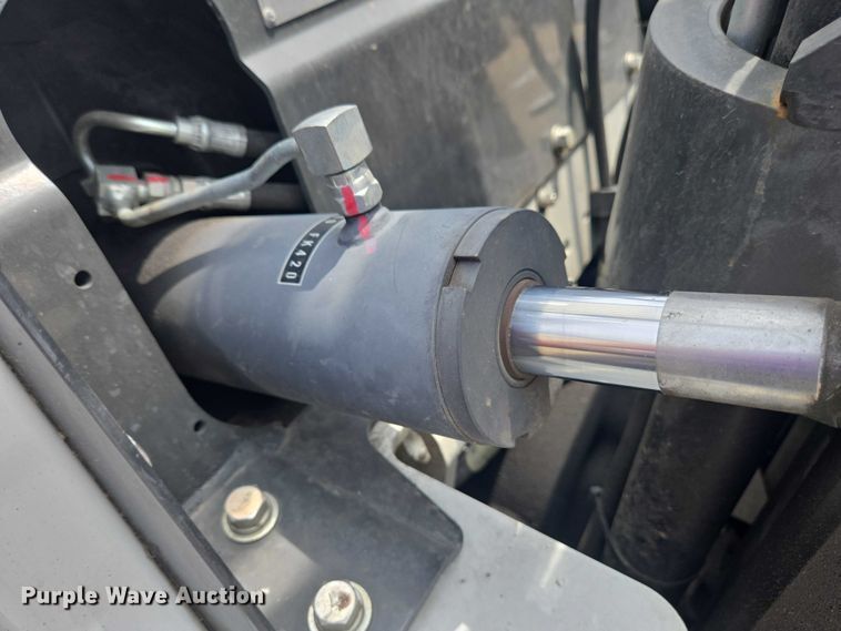 image for item EC4288 2014 Nissan PF70 forklift