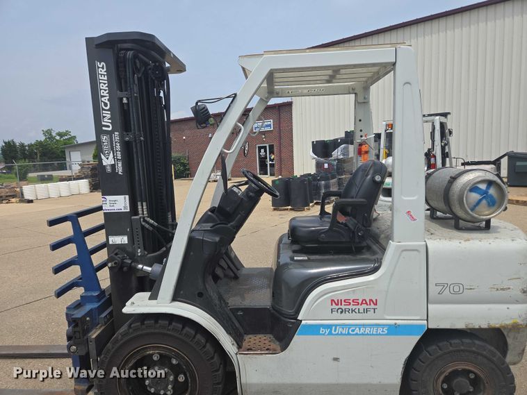 image for item EC4288 2014 Nissan PF70 forklift