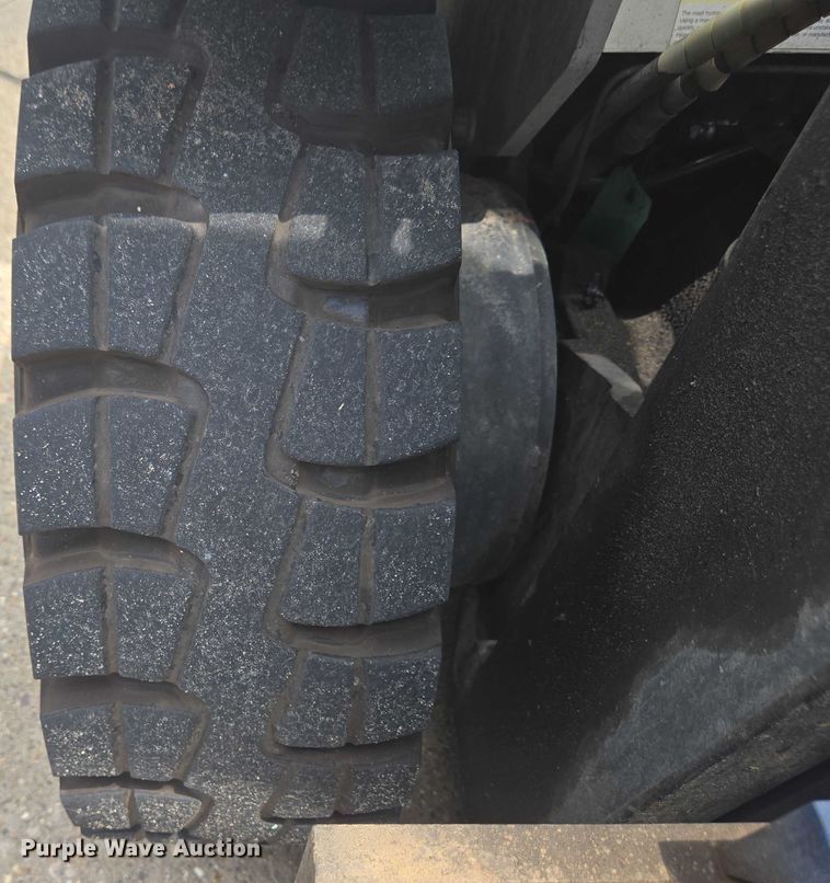 image for item EC4288 2014 Nissan PF70 forklift