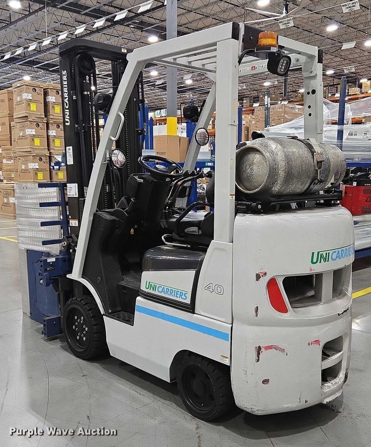 image for item EC4294 2019 UniCarriers CFS40 forklift