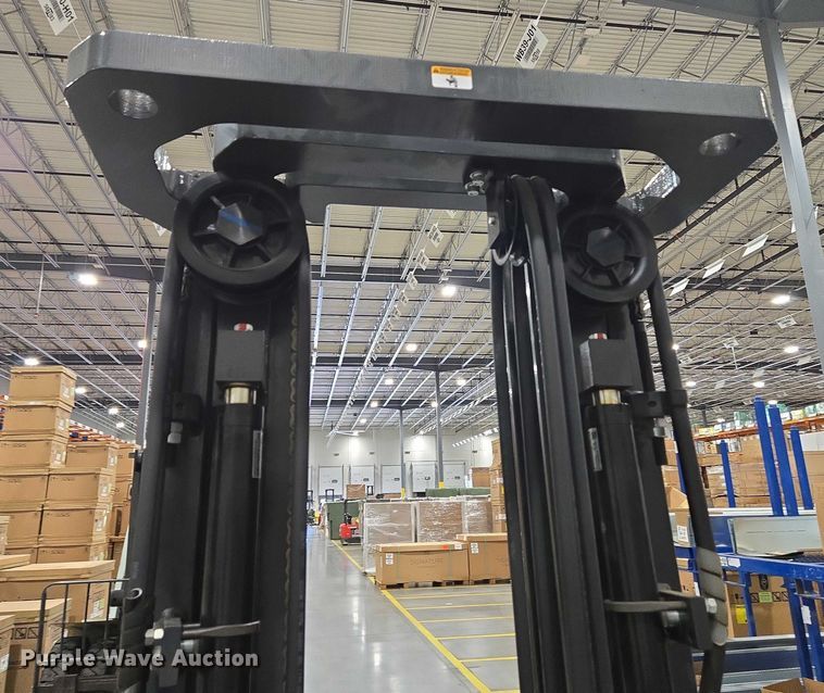 image for item EC4294 2019 UniCarriers CFS40 forklift