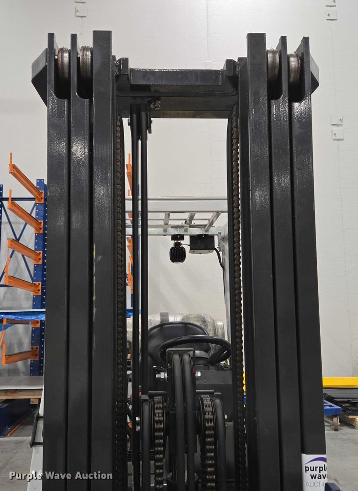 image for item EC4294 2019 UniCarriers CFS40 forklift