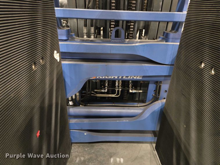 image for item EC4294 2019 UniCarriers CFS40 forklift