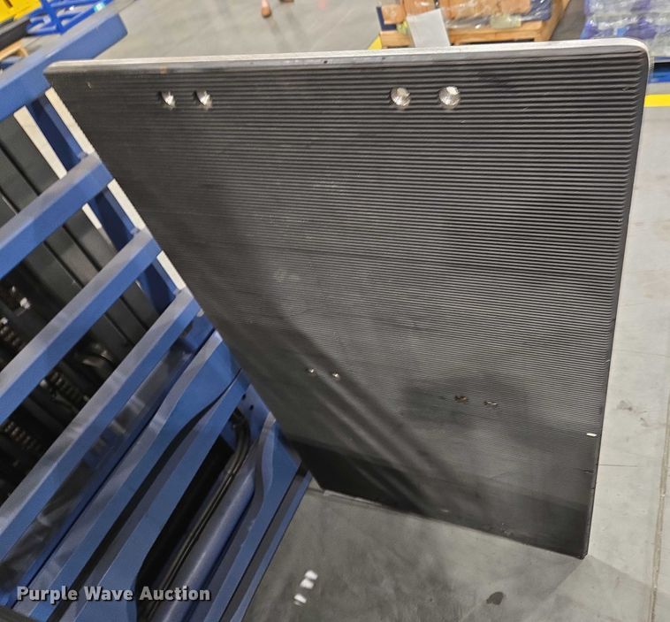 image for item EC4294 2019 UniCarriers CFS40 forklift