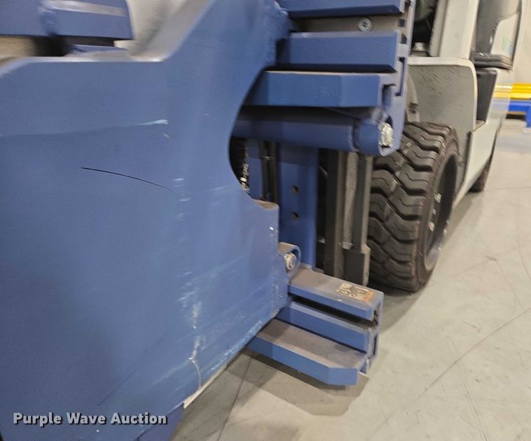 image for item EC4294 2019 UniCarriers CFS40 forklift