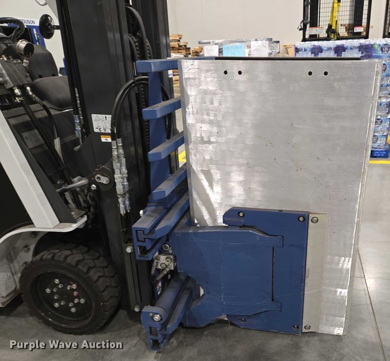 image for item EC4294 2019 UniCarriers CFS40 forklift