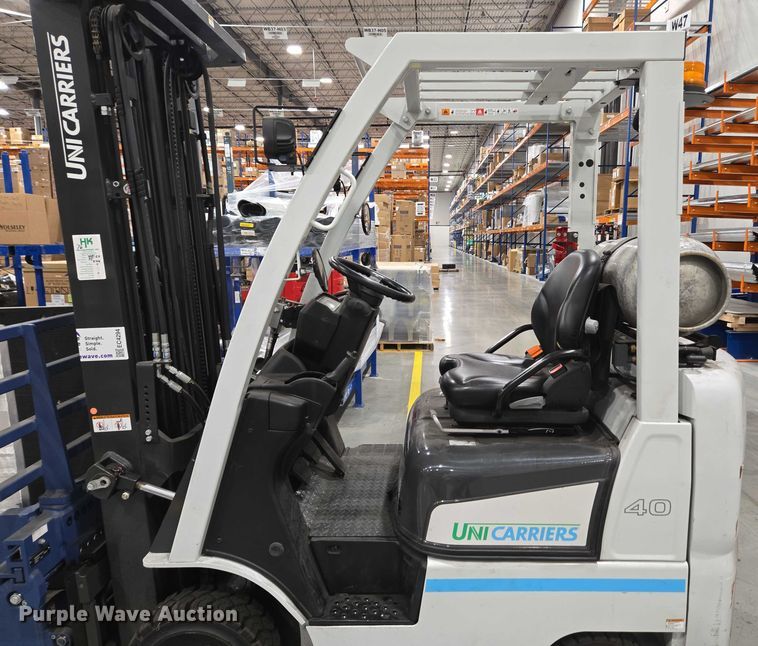image for item EC4294 2019 UniCarriers CFS40 forklift