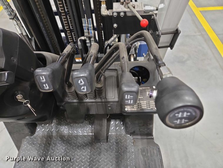 image for item EC4294 2019 UniCarriers CFS40 forklift