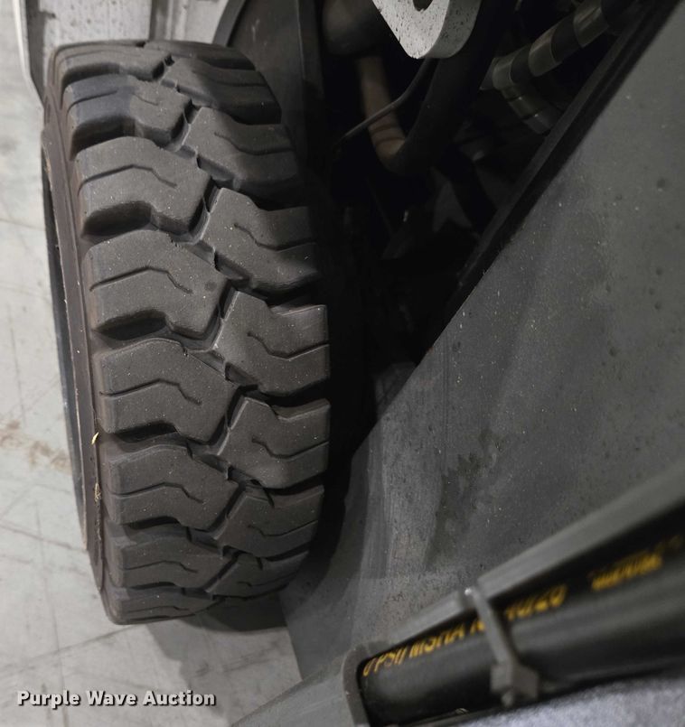 image for item EC4294 2019 UniCarriers CFS40 forklift