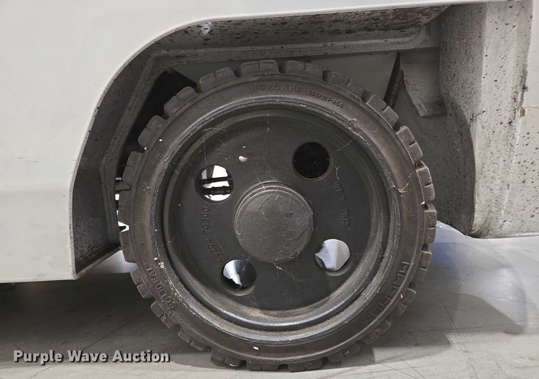 image for item EC4294 2019 UniCarriers CFS40 forklift