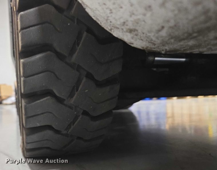 image for item EC4294 2019 UniCarriers CFS40 forklift