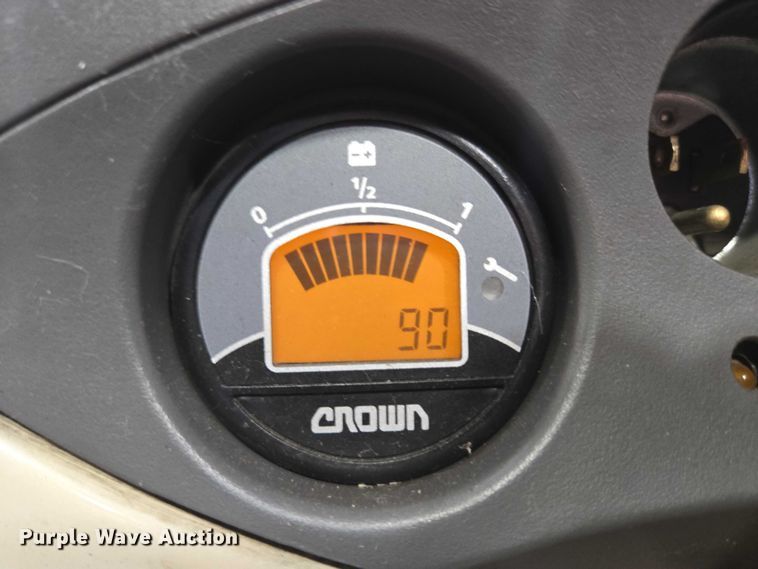 image for item EC4295 2017 Crown WP3035-45 pallet jack