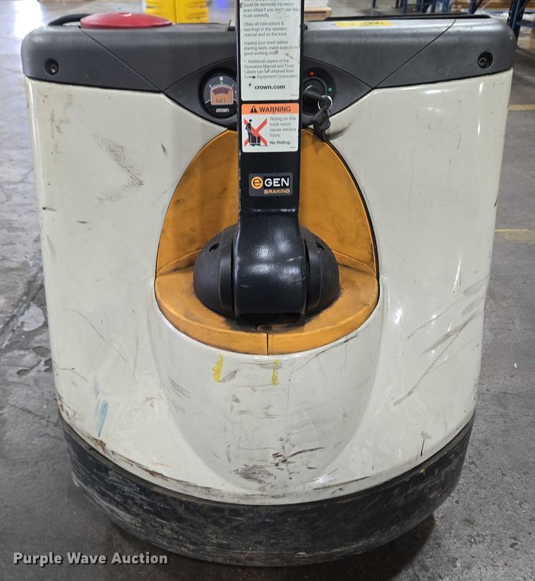 image for item EC4295 2017 Crown WP3035-45 pallet jack