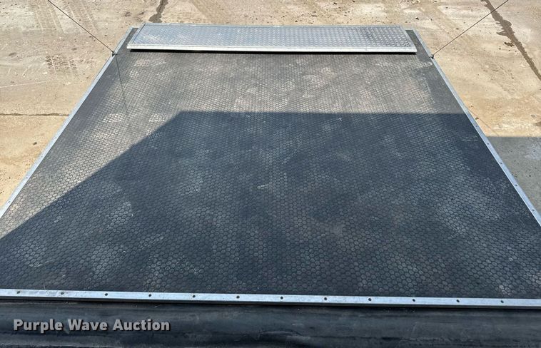 image for item EC7990 2015 Bravo Trailers Bravo Trailers ICON enclosed cargo trailer with lift