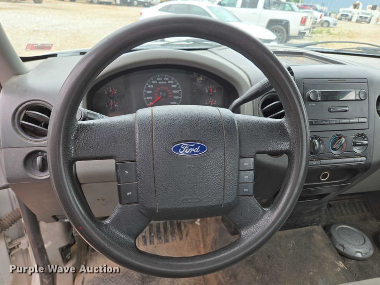 image for item ED2041 2007 Ford F150 pickup truck