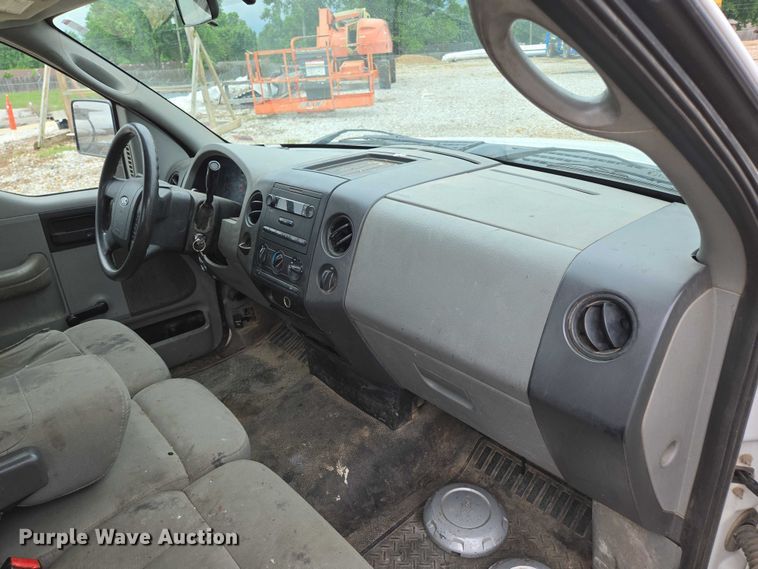 image for item ED2041 2007 Ford F150 pickup truck