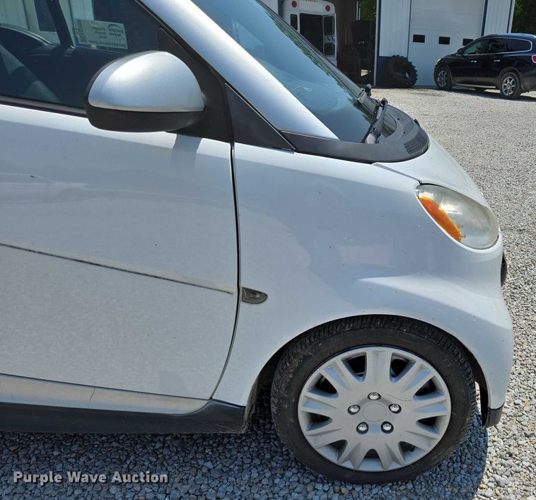 image for item ED2053 2015 Smart Fortwo 