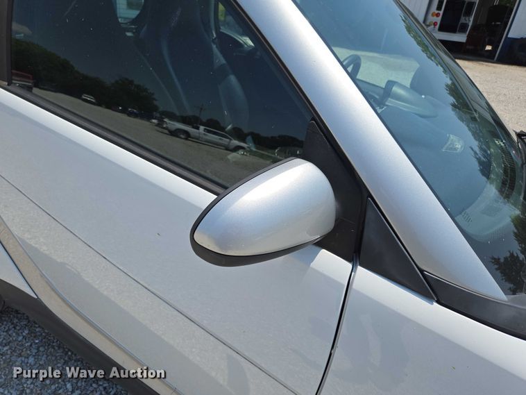 image for item ED2053 2015 Smart Fortwo 