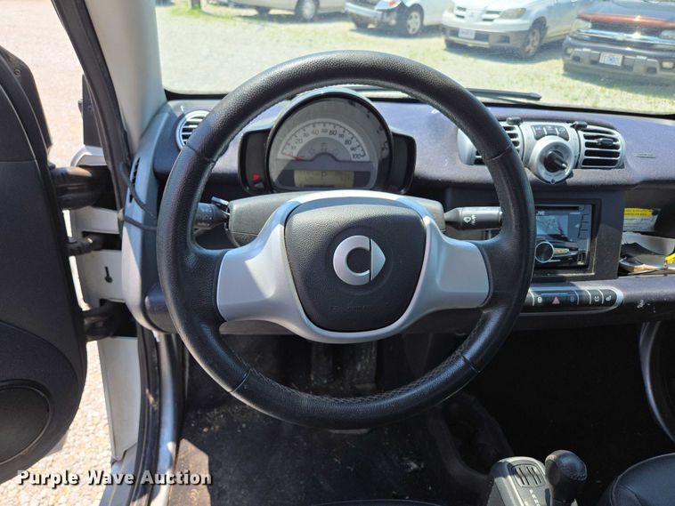 image for item ED2053 2015 Smart Fortwo 