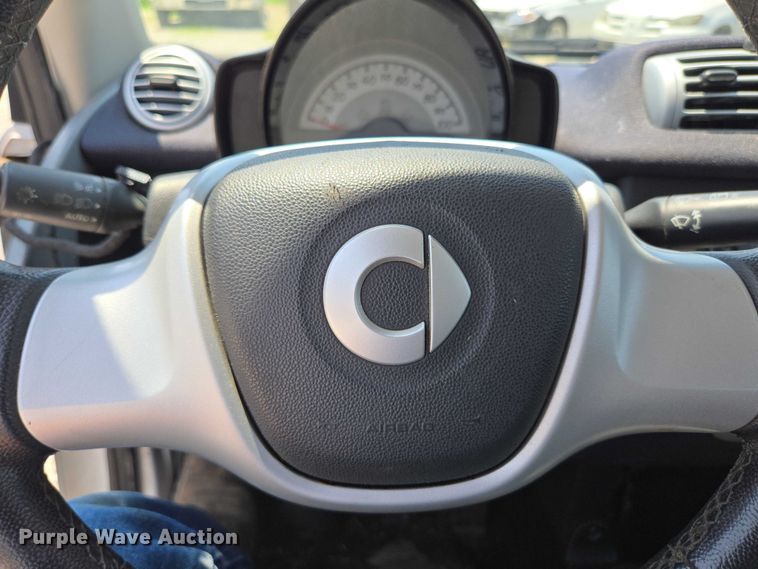 image for item ED2053 2015 Smart Fortwo 