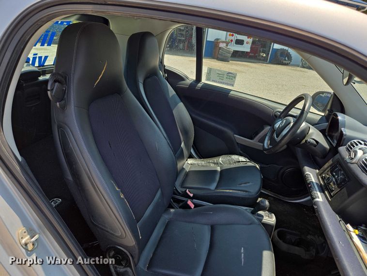 image for item ED2053 2015 Smart Fortwo 