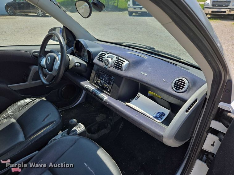 image for item ED2053 2015 Smart Fortwo 