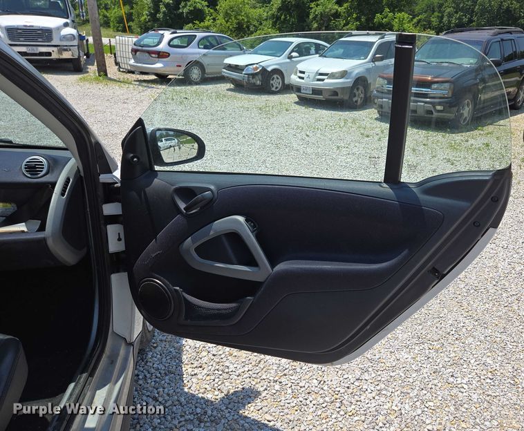 image for item ED2053 2015 Smart Fortwo 