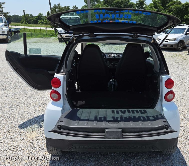 image for item ED2053 2015 Smart Fortwo 