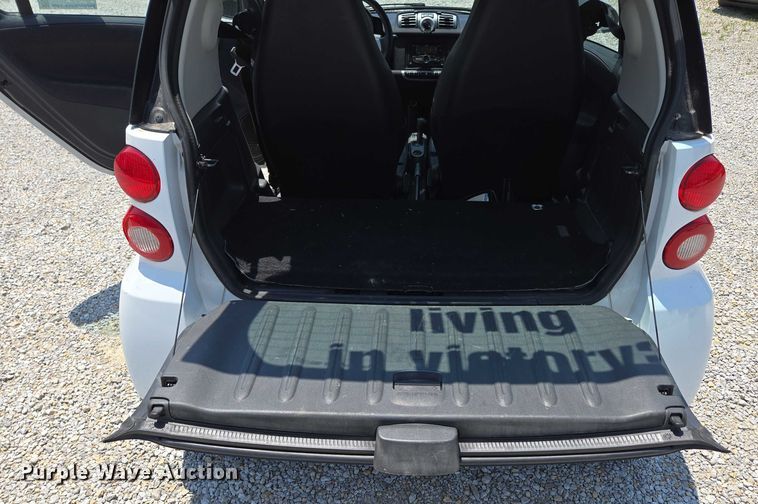 image for item ED2053 2015 Smart Fortwo 