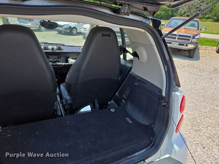 image for item ED2053 2015 Smart Fortwo 