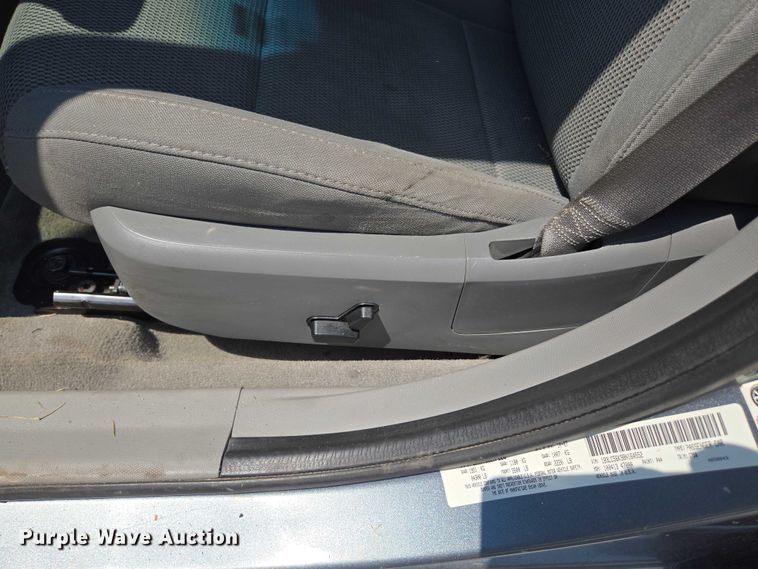 image for item ED2054 2008 Dodge Avenger SXT 