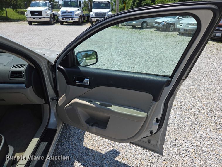 image for item ED2055 2008 Mercury Milan 