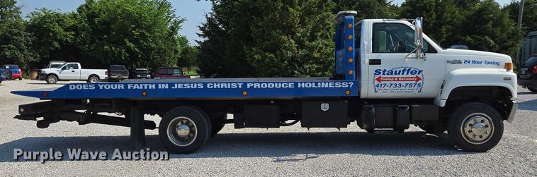 image for item ED2056 1995 GMC TopKick rollback truck