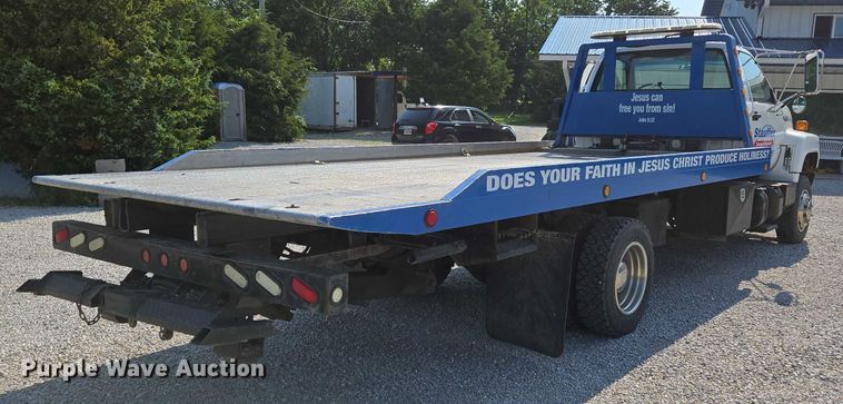 image for item ED2056 1995 GMC TopKick rollback truck