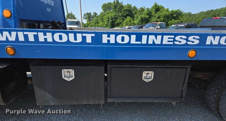 image for item ED2056 1995 GMC TopKick rollback truck