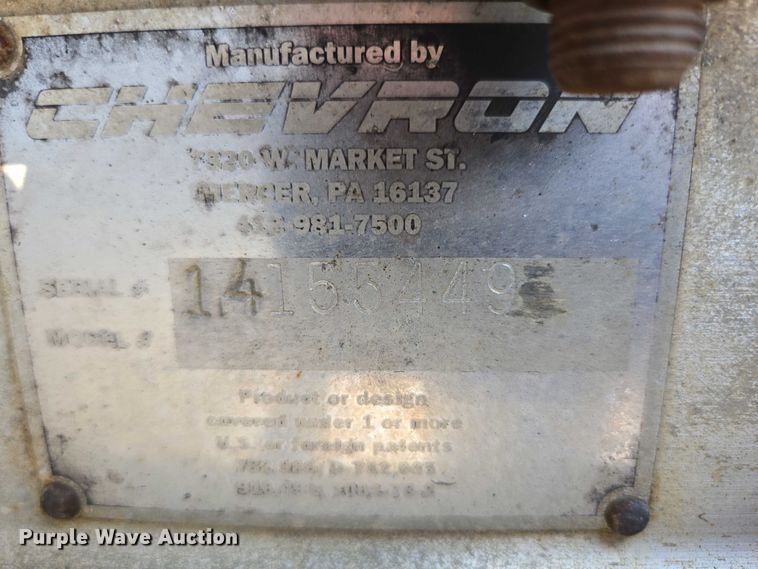 image for item ED2056 1995 GMC TopKick rollback truck