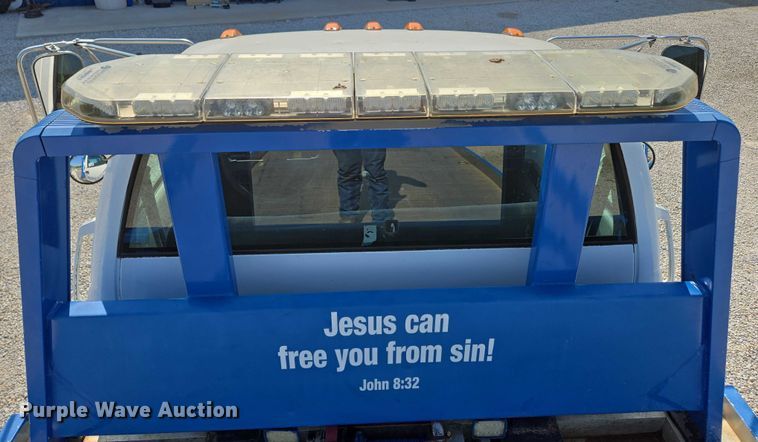 image for item ED2056 1995 GMC TopKick rollback truck