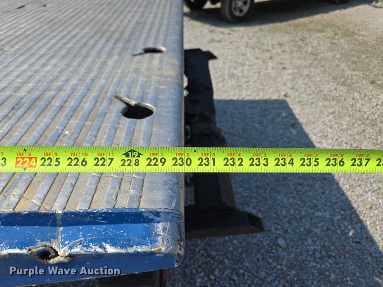 image for item ED2056 1995 GMC TopKick rollback truck